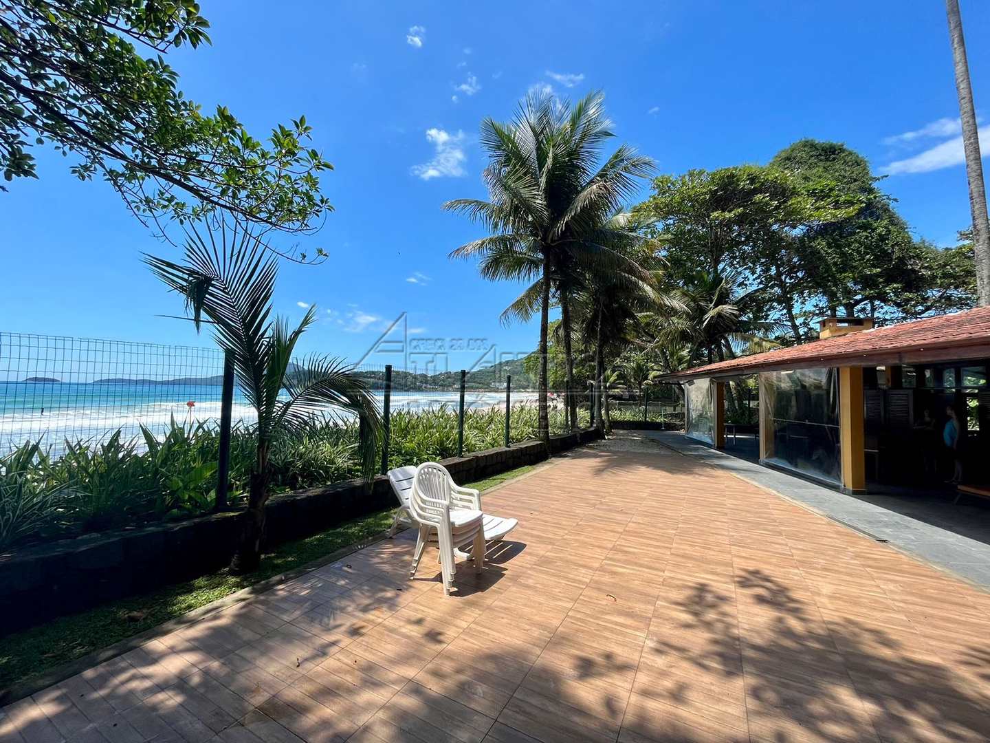 Casa, Praia das Toninhas – Ubatuba/SP | 341
