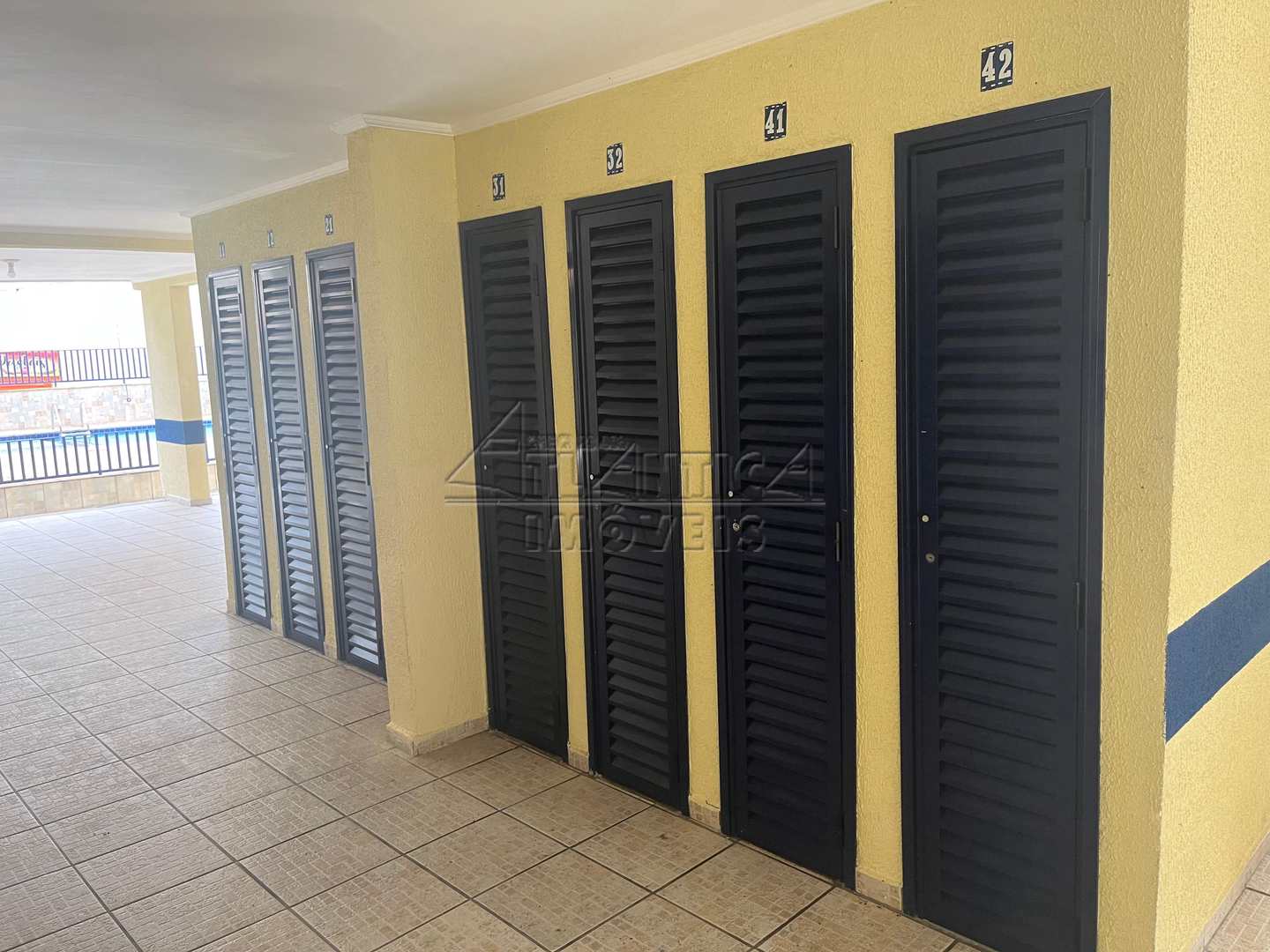 Miniatura 14